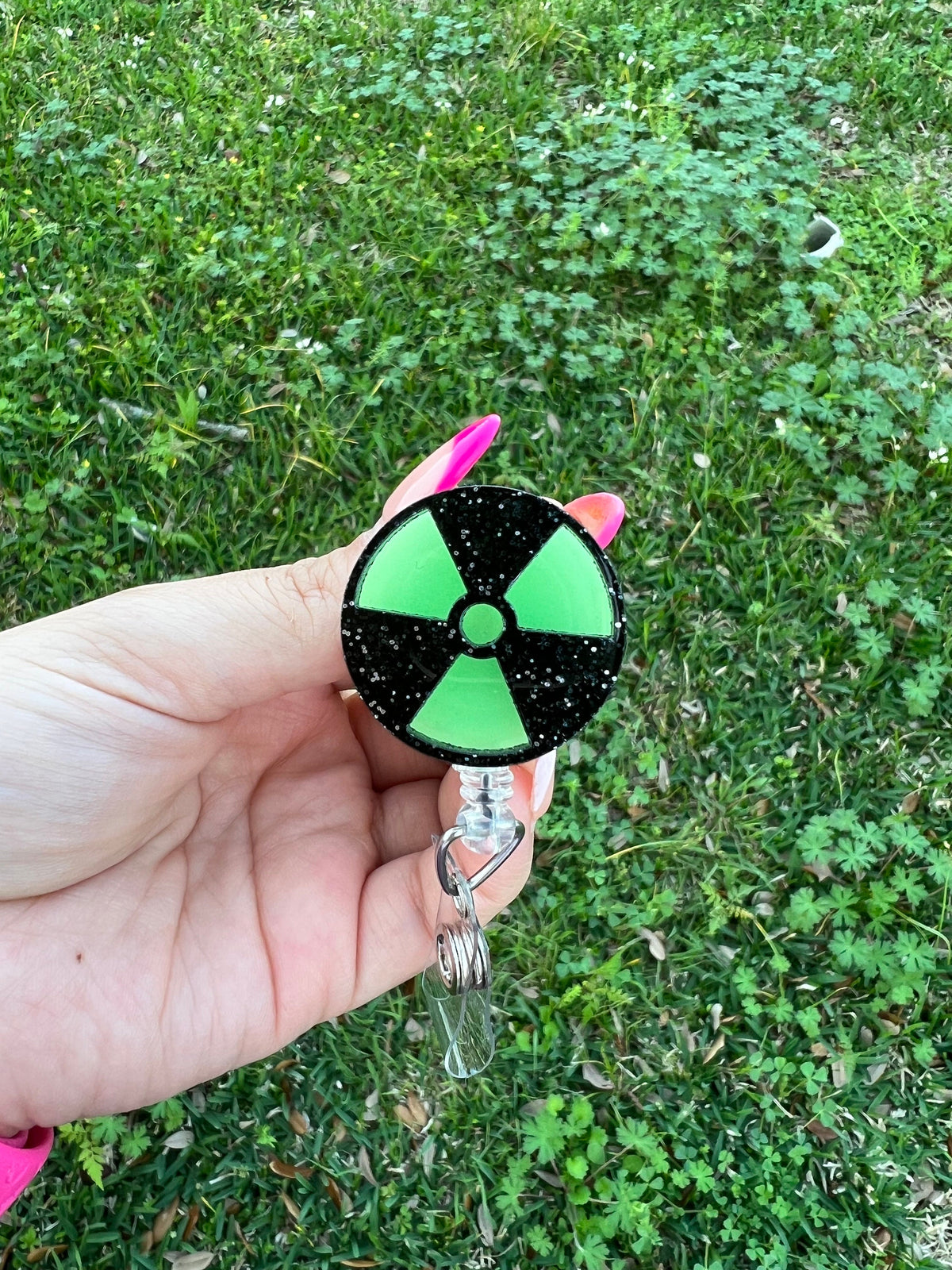 Pinza para credencial con símbolo de radiación que brilla en la oscuridad, carrete para credencial de rayos X, soporte para credencial de radiación, tecnólogo de TC