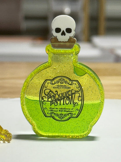 Potion bottle, Felix felicis badge reel, poly juice bottle badge clip,amortentia ID holder.